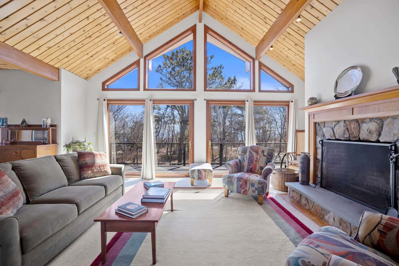 Living space interior at a home in Cape Neddick, Maine